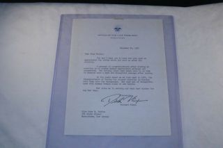 Vice President Richard Nixon Signed Letter 1960