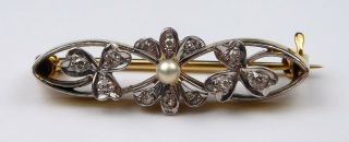 Vintage 18k Yellow Gold Floral Brooch Pin With Diamonds And A Pearl
