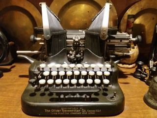 Vintage Oliver Typewriter No.  5 Chicago Usa Conditions