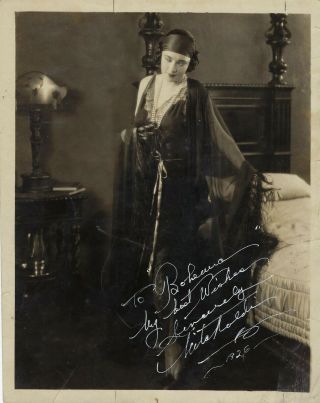 Leadng Silent Actress Nita Naldi,  Autographed Vintage Studio Fashion Photo.  1926