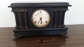 Antique - Vintage - Classic 8 Day Sessions Faux Marble Mantle Clock - - Wind Key