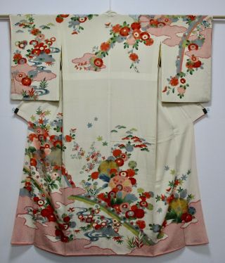 Japanese Kimono Silk Semi - Antique Houmongi / Chrysanthemum / Silk Fabric /257