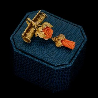 Antique Vintage Nouveau 14k 18k Gold Carved Floral Salmon Coral Necklace Pendant