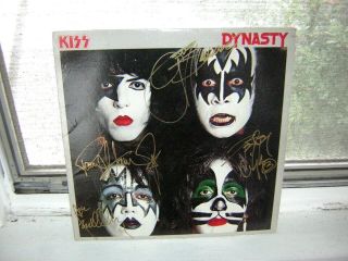 Kiss Signed Lp Dynasty By 4 Members Of The Group 1979