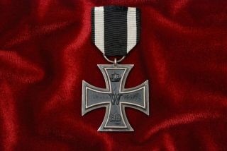 Wwi German 1914 Iron Cross 2nd Class Marked " K.  A.  G.  "