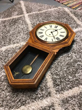 Old Antique Oak Waterbury Regulator 8 Day Wall Clock W/ Key & Pendulum