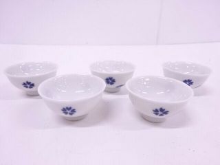 03554 Japanese Porcelain Sake Cup Set Of 5 Sometsuke Flower