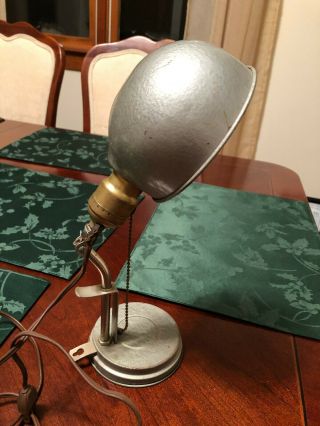 Antique Vintage Eagle Electric Light Goose Neck Industrial Table Machine Lamp