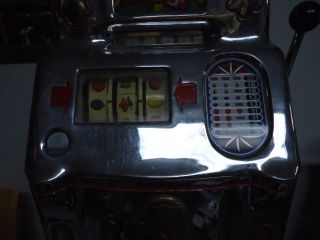 Antique Slot Machine 5¢ O.  D.  Jennings 1946 Standard Chief 3