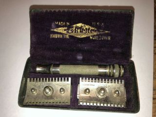 Vintage Gillette Safet Razor With Case And Extra Head 1904