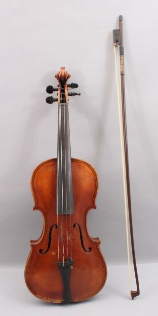 Quality Antique 4/4 Figured Maple Violin aft.  Giovan paolo Maggini, 3