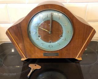 Smiths 8 Day Westminster Chiming Mantel Clock.  With Key