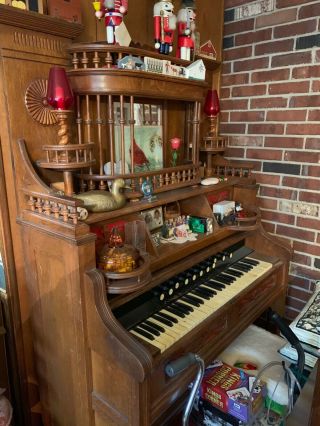antique pump organ by Estey 2