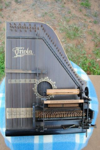 Very Very Rare Triola Roll Playing Zither Mandoline Or Autoharp With Rolls