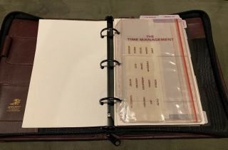 VTG DAY RUNNER DAY TIMER 3 RING PLANNER 171 - 60 LEATHER CLASSIC EDITION 114 - 60 2