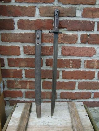 Vintage Wwi 1907 British Lee Enfield Bayonet With Scabbard Smle Canadian Marked