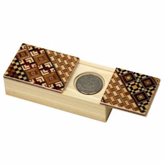 Japanese Samurai Wooden Yosegi Magic Coin Puzzle Trick Box Hk - 034 Made In Japan