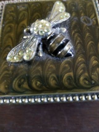 Vtg Brass Trinket Box With Rhinestoned Bumblebee On Cover