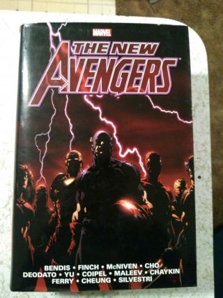 Marvel Omnibus Avengers Vol.  1 Hardcover Bendis Graphic Novel
