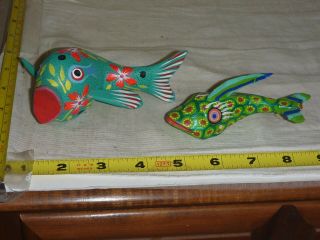 2 Vtg Oaxaca Wood Hand - Carved Fish Figurines - Signed - Mexican Folk Art