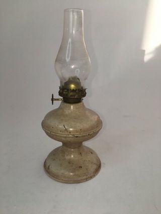 Miniature Oil Kerosene Lamp 7.  5” Tall Antique The P&a Mfg Co Tan Speckled Brown