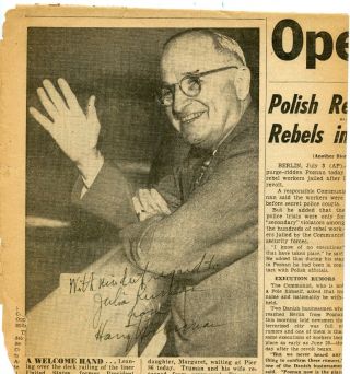 Harry S Truman Signed Newspaper Photo
