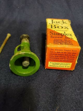 Vintage Jack in the Box Miniature Simplex Screw Jack w/Box 1934 green 3