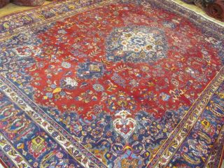 A Marvellous Old Handmade Oriental Carpet (383 X 287 Cm)