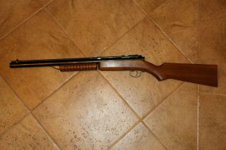 Vintage Benjamin Franklin Pump Pellet Gun 317.  177 caliber 2