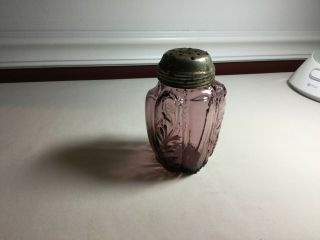 ANTIQUE RASPBERRY BEAUTIFULLY DETAILED MUFFINEER SHAKER WITH METAL LID 2