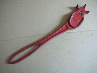 AMERICAN SINGLE LINE ANTIQUE CAST IRON BARBED WIRE FENCE STRETCHER REPAIR TOOL 3