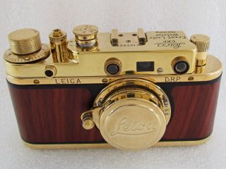 Leica II (D) Ernst Leitz Wetzlar D.  R.  P WW 2 Vintage Russian GOLD Camera 3