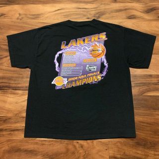 2002 Los Angeles Lakers 3 Peat NBA Finals Lightning Kobe Tee Shirt VTG Size L/XL 2