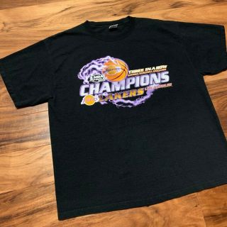 2002 Los Angeles Lakers 3 Peat NBA Finals Lightning Kobe Tee Shirt VTG Size L/XL 3