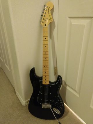 Squier By Fender Vintage Modified Stratocaster 