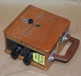 Vintage Amp Meter To 25 Amps In Wooden Carry Case