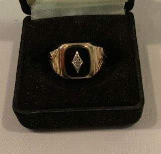 Vintage 10k Yellow Gold Mens Black Onyx Ring With Diamond Chip,  8.  1 Gr Size 12