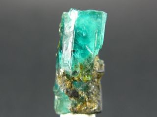 Gem Emerald Crystal From Colombia - 10.  45 Carats