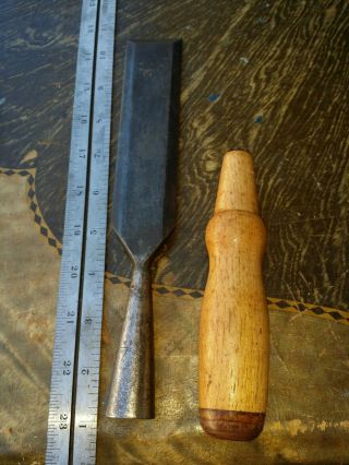 Old Wood Carpenter Tools Vintage Pexto 11/2 " Bevel Edge Socket Chisel