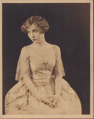 Bessie Love Heavyweight Signed Sepia Toned Photograph Autograph