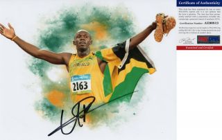 A Usain Bolt Signed 8x10 Photo Olympics Gold Medalist 14 Psa/dna