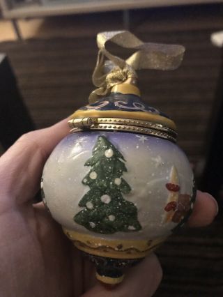 Limoges Porcelain Hand Painted Christmas Ornament Trinket Box