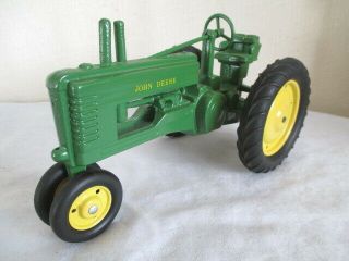 Vintage John Deere Farm Toy Tractor Metal Rims 1/16