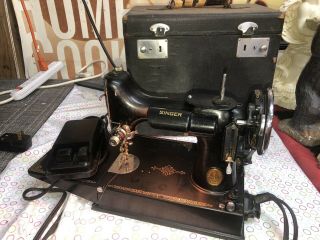 1950’s Vintage Singer Featherweight 221 - 1 Sewing Machine With Case &