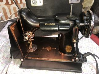 1950’s Vintage Singer Featherweight 221 - 1 Sewing Machine With Case & 3