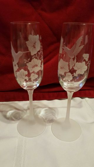 2 Hummingbird Flute Champagne Glasses Frosted Stems France Avon 24 Lead Crystal