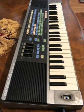 Vintage Casio Sk - 200 Digital Sampler/electronic Keyboard
