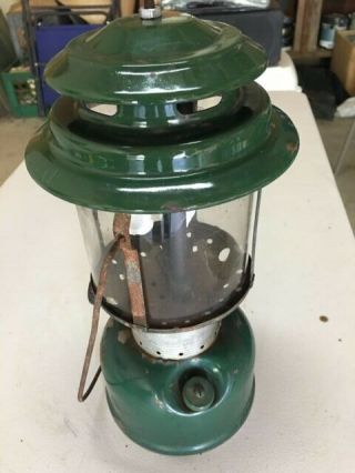 Vintage Coleman Lantern Model 220 F Double Mantle Lantern Complete
