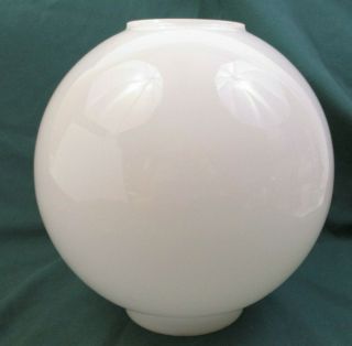 Gwtw Globe Ball Lamp Shade - Opal White Glass - 9 " Diameter 4 " Fitter (92d)