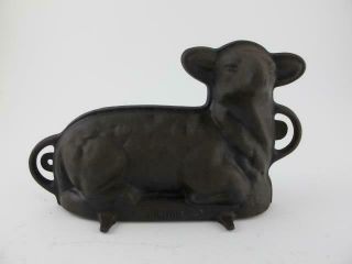 Griswold Vintage Cast Iron Lamb Cake Baking Mold No 866 Sheep Easter 921 / 922